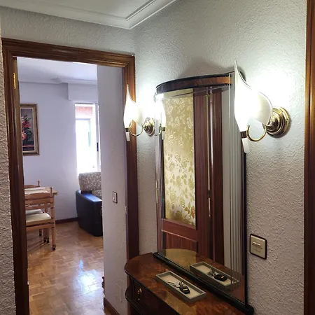 Apartment Reina Y Santa Leon